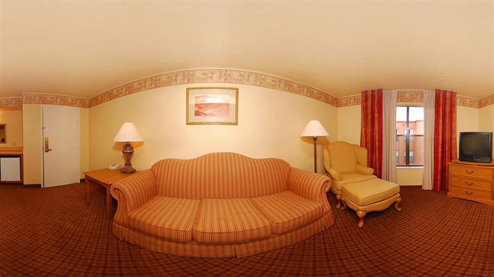Pan American Inn And Suites Албукерке Екстериор снимка