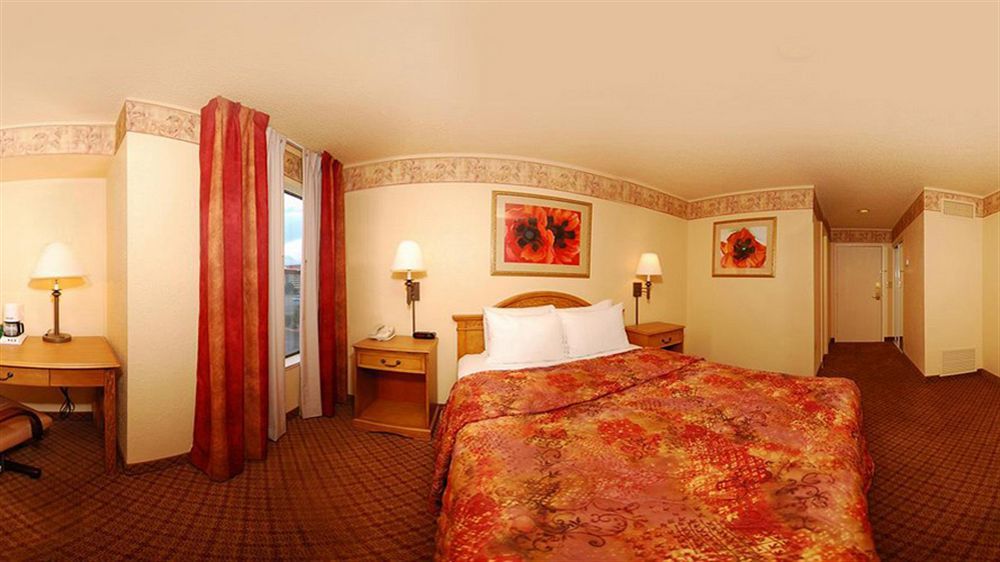 Pan American Inn And Suites Албукерке Екстериор снимка