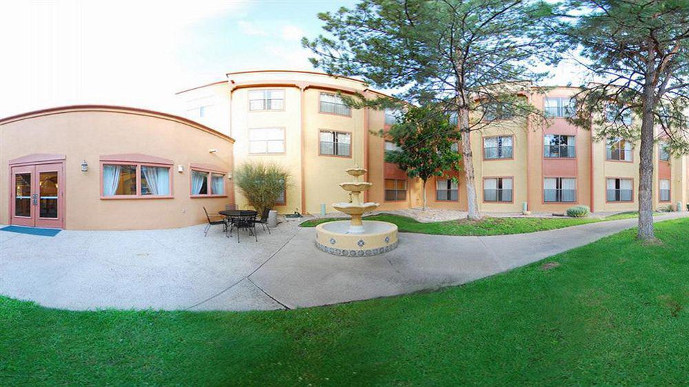 Pan American Inn And Suites Албукерке Екстериор снимка